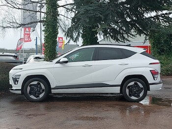 Used Hyundai KONA 2024 for sale - 77690505: Photo