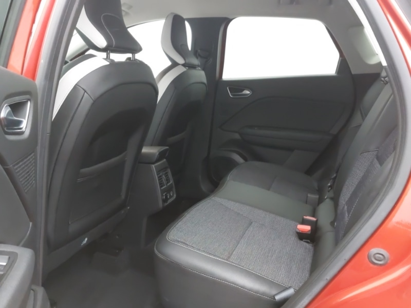 Used Renault Captur 2020 for sale - 76606680: Photo 6