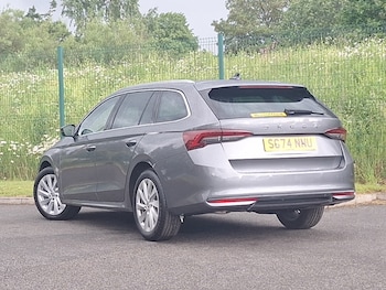 Used Skoda Octavia 2024 for sale - 79432410: Photo