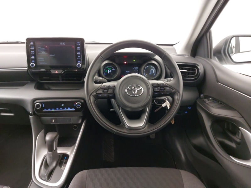 Used Toyota Yaris 2023 for sale - 77293993: Photo 7