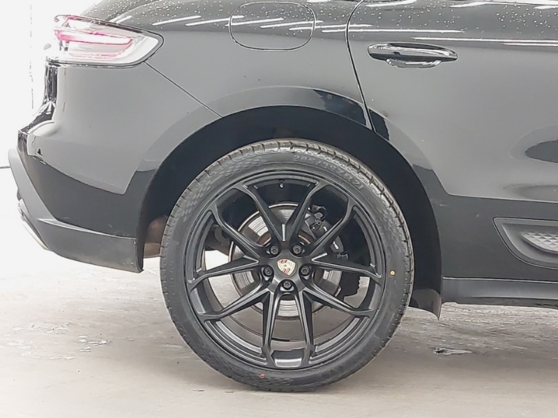 Used Porsche Macan 2021 for sale - 78187418: Photo 12