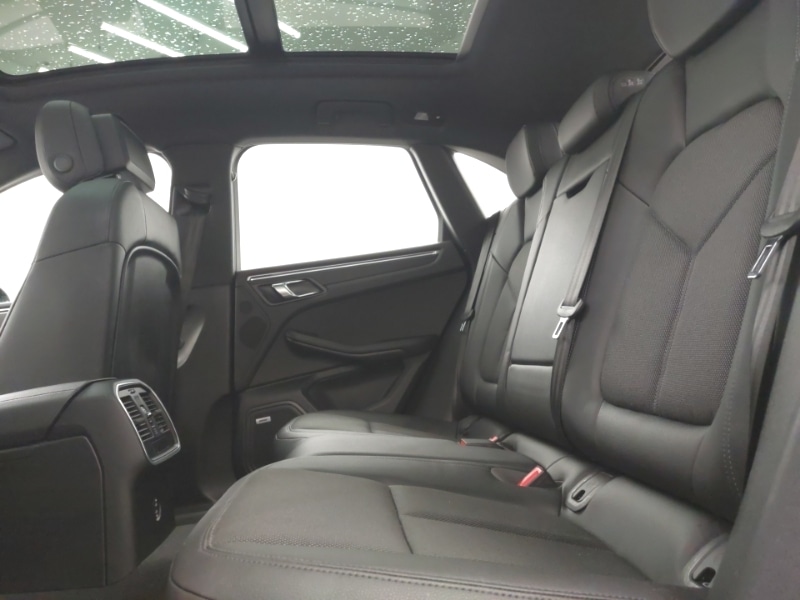 Used Porsche Macan 2021 for sale - 78187418: Photo 6
