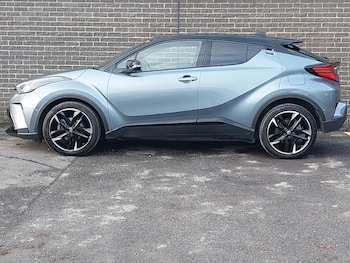 Used Toyota C-HR 2022 for sale - 78766484: Photo