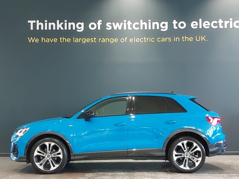 Used Audi Q3 2023 for sale - 76683201: Photo 4