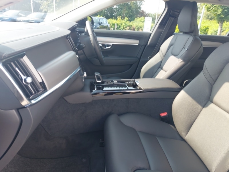 Used Volvo V90 2025 for sale - 76666417: Photo 5