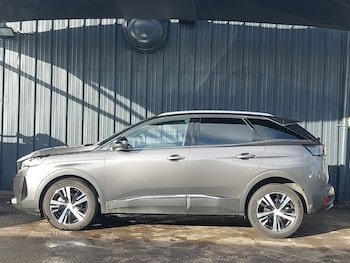 Used Peugeot 3008 2023 for sale - 76764180: Photo