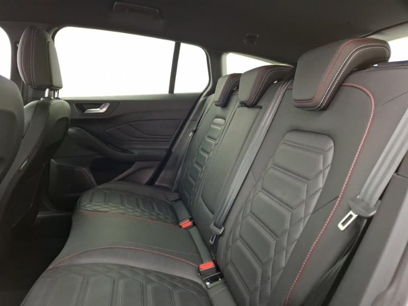 Used Ford Focus 2023 for sale - 77823214: Photo 6