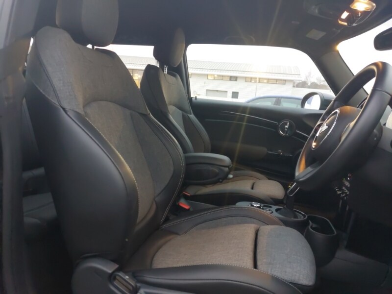 Used MINI Hatch 2023 for sale - 77503854: Photo 11