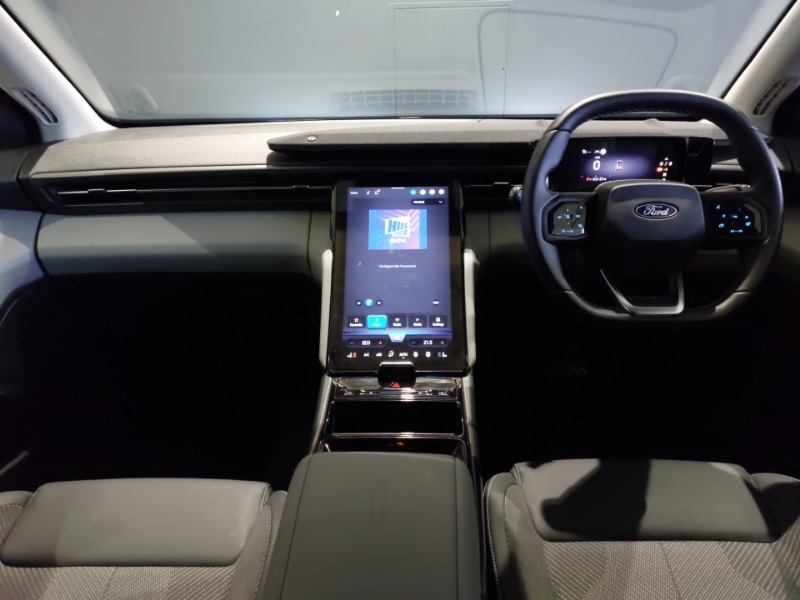 Used Ford Explorer 2025 for sale - 77126772: Photo 2