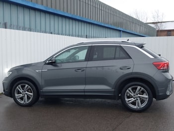 Used Volkswagen T-Roc 2022 for sale - 77167146: Photo