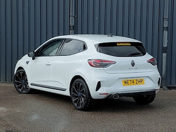 Used Renault Clio 2024 for sale - 79569468: Photo