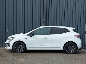 Used Renault Clio 2024 for sale - 79569468: Photo
