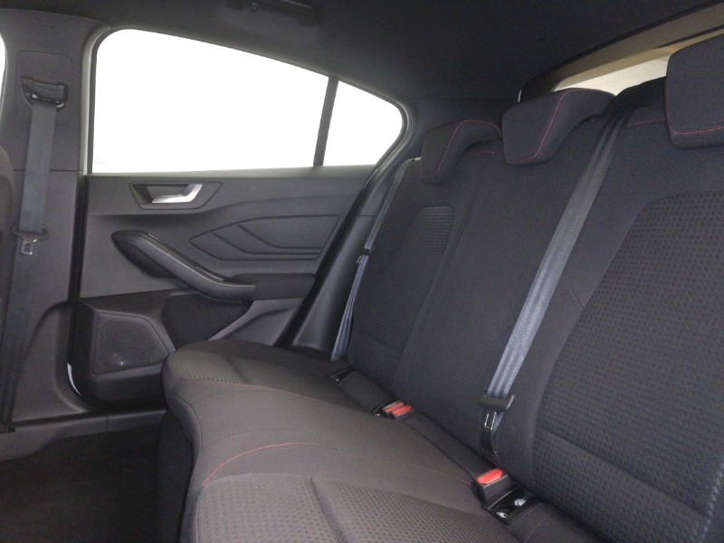 Used Ford Focus 2023 for sale - 76894114: Photo 6