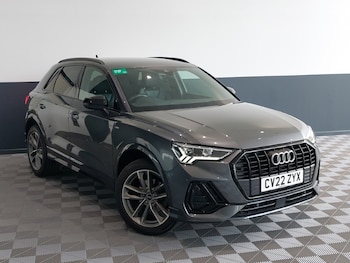 Audi - Q3