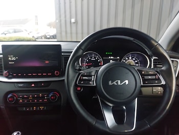 Used Kia XCeed 2022 for sale - 77371508: Photo