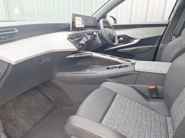 Used Peugeot 3008 2025 for sale - 76254308: Photo 5
