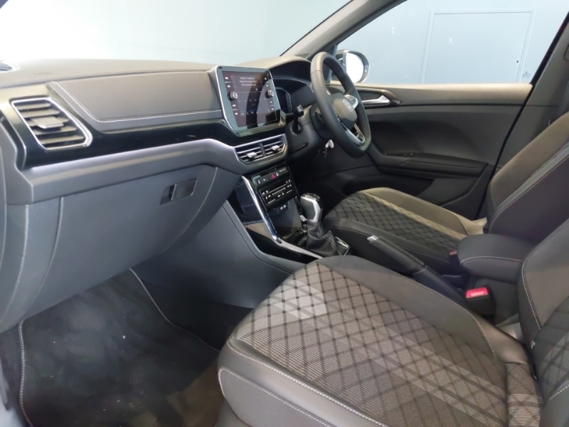 Used Volkswagen T-Cross 2024 for sale - 77082888: Photo 5