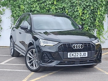 Audi - Q3