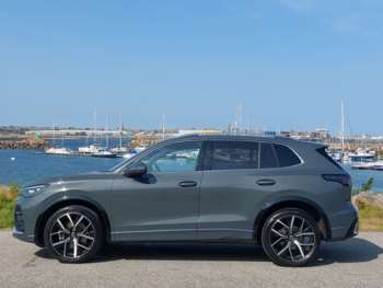 Used Volkswagen Tiguan 2024 for sale - 75192408: Photo
