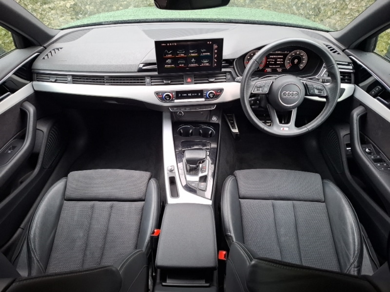 Used Audi A4 2022 for sale - 77677651: Photo 2