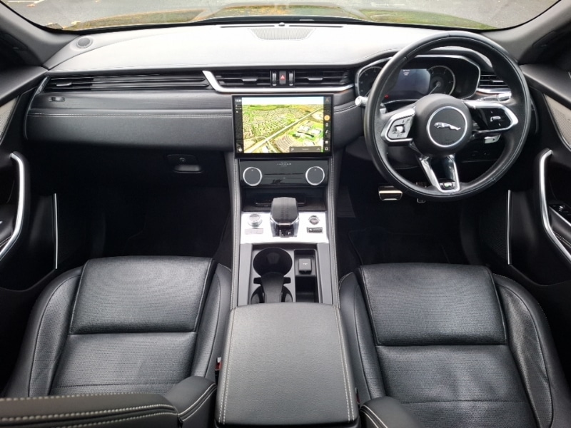 Used Jaguar F-Pace 2022 for sale - 76833261: Photo 2