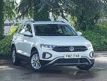 Used Volkswagen T-Roc 2024 for sale - 79772610: Photo