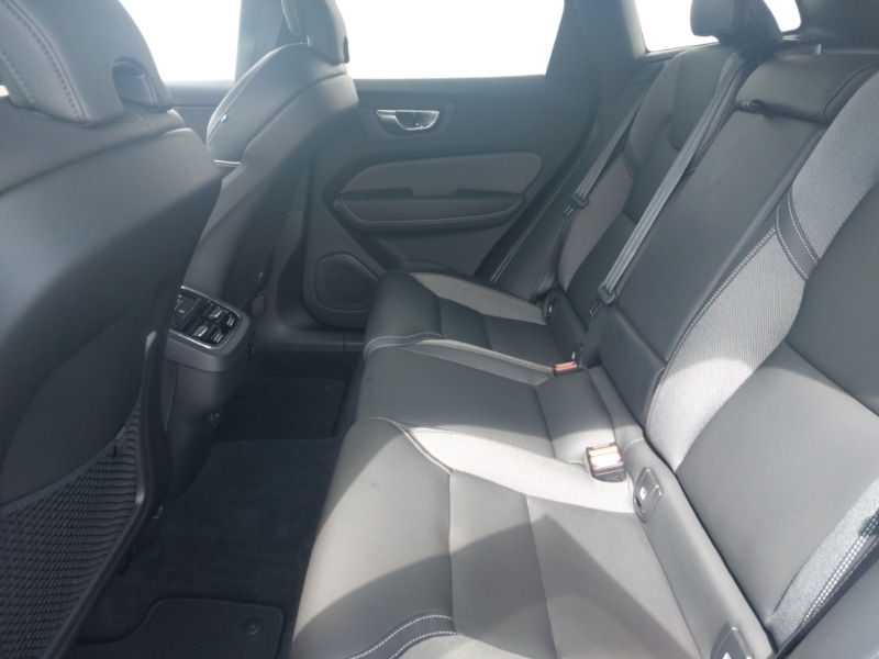 Used Volvo XC60 2024 for sale - 76456404: Photo 6