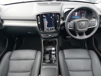 Used Volvo XC40 2024 for sale - 76456194: Photo