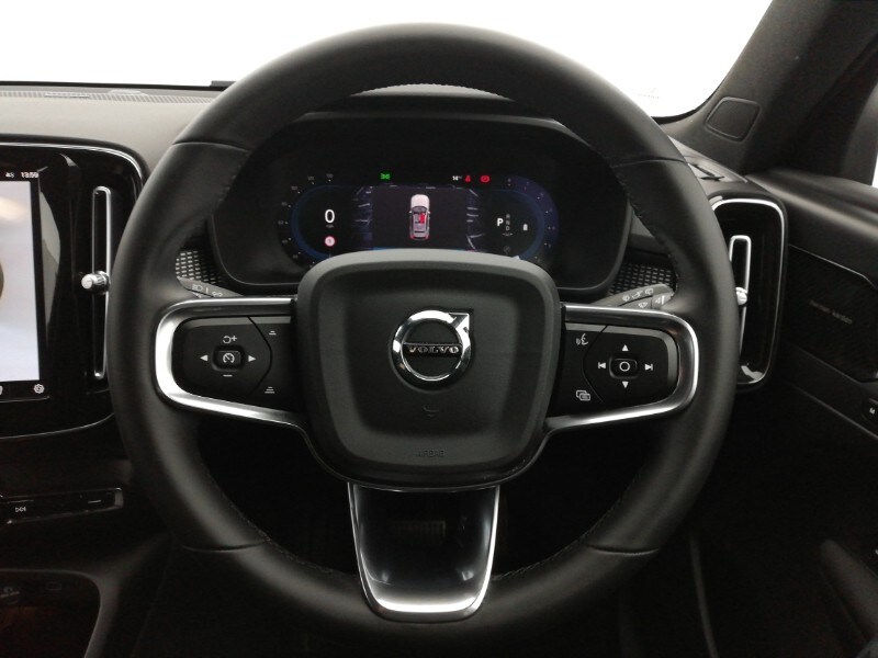 Used Volvo XC40 2022 for sale - 77924006: Photo 11