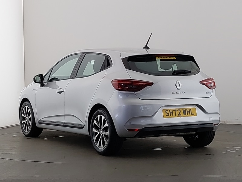 Used Renault Clio 2023 for sale - 77876076: Photo 3