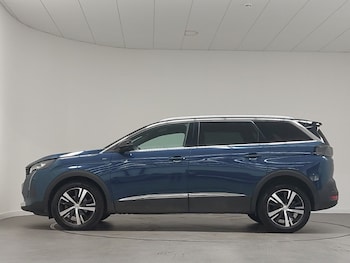 Used Peugeot 5008 2023 for sale - 79171788: Photo