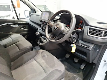 Used Renault Trafic 2024 for sale - 79270175: Photo