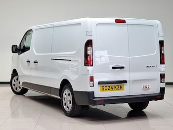 Used Renault Trafic 2024 for sale - 79270175: Photo