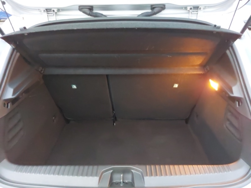 Used Renault Clio 2023 for sale - 77897019: Photo 8