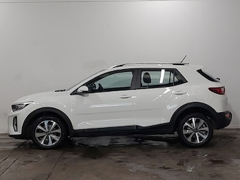 Used Kia Stonic 2023 for sale - 78841605: Photo