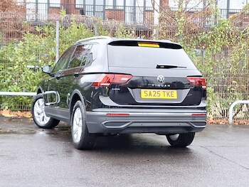 Used Volkswagen Tiguan Allspace 2025 for sale - 76932980: Photo
