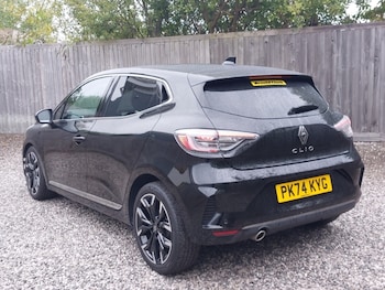 Used Renault Clio 2024 for sale - 76383516: Photo