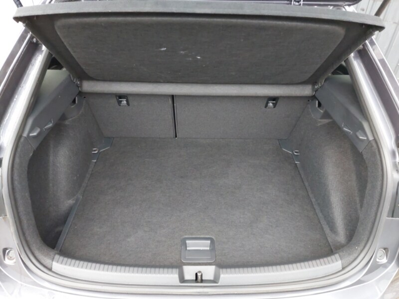 Used Volkswagen Taigo 2023 for sale - 77325749: Photo 8