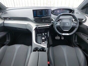 Used Peugeot 5008 2023 for sale - 78595836: Photo