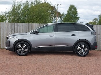 Used Peugeot 5008 2023 for sale - 78595836: Photo