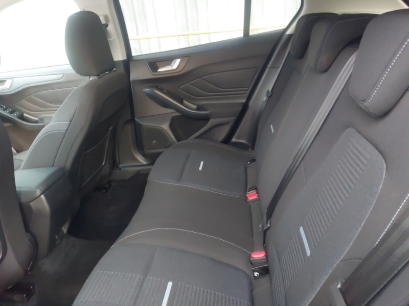 Used Ford Focus 2023 for sale - 77585519: Photo 6