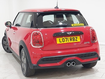 Used MINI Hatch 2022 for sale - 79336147: Photo