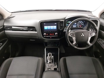 Used Mitsubishi Outlander 2021 for sale - 76708499: Photo