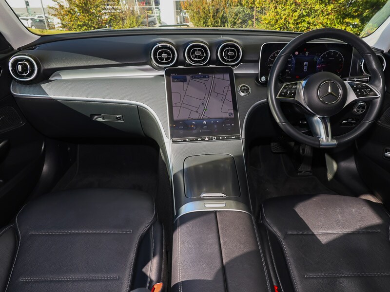 Used Mercedes-Benz C Class 2022 for sale - 76770840: Photo 2