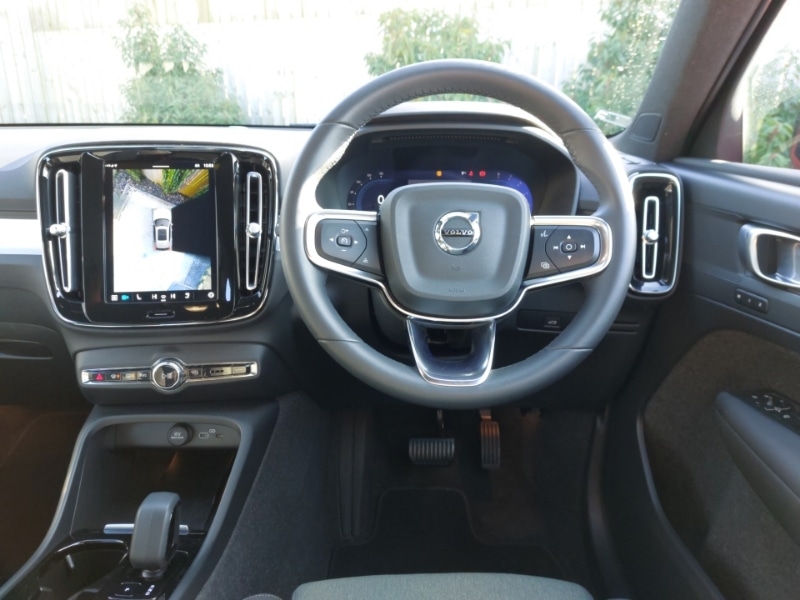 Used Volvo XC40 2023 for sale - 77772005: Photo 7