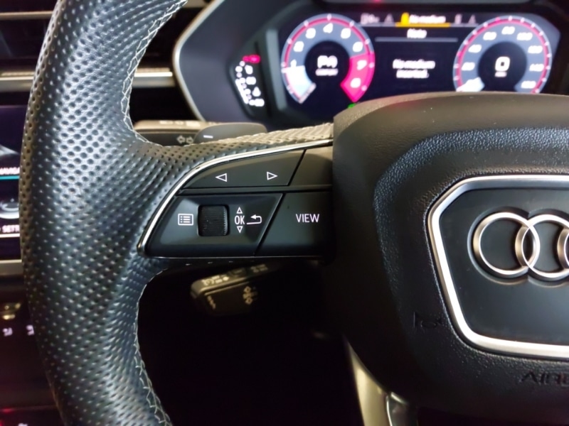 Used Audi Q3 2023 for sale - 77252658: Photo 10