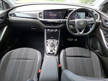 Used Vauxhall Grandland 2023 for sale - 78940628: Photo