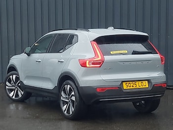 Used Volvo XC40 2025 for sale - 77797617: Photo