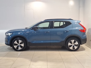 Used Volvo XC40 2023 for sale - 78480700: Photo