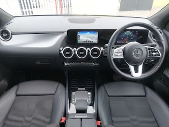 Used Mercedes-Benz GLA 2021 for sale - 76254132: Photo 2